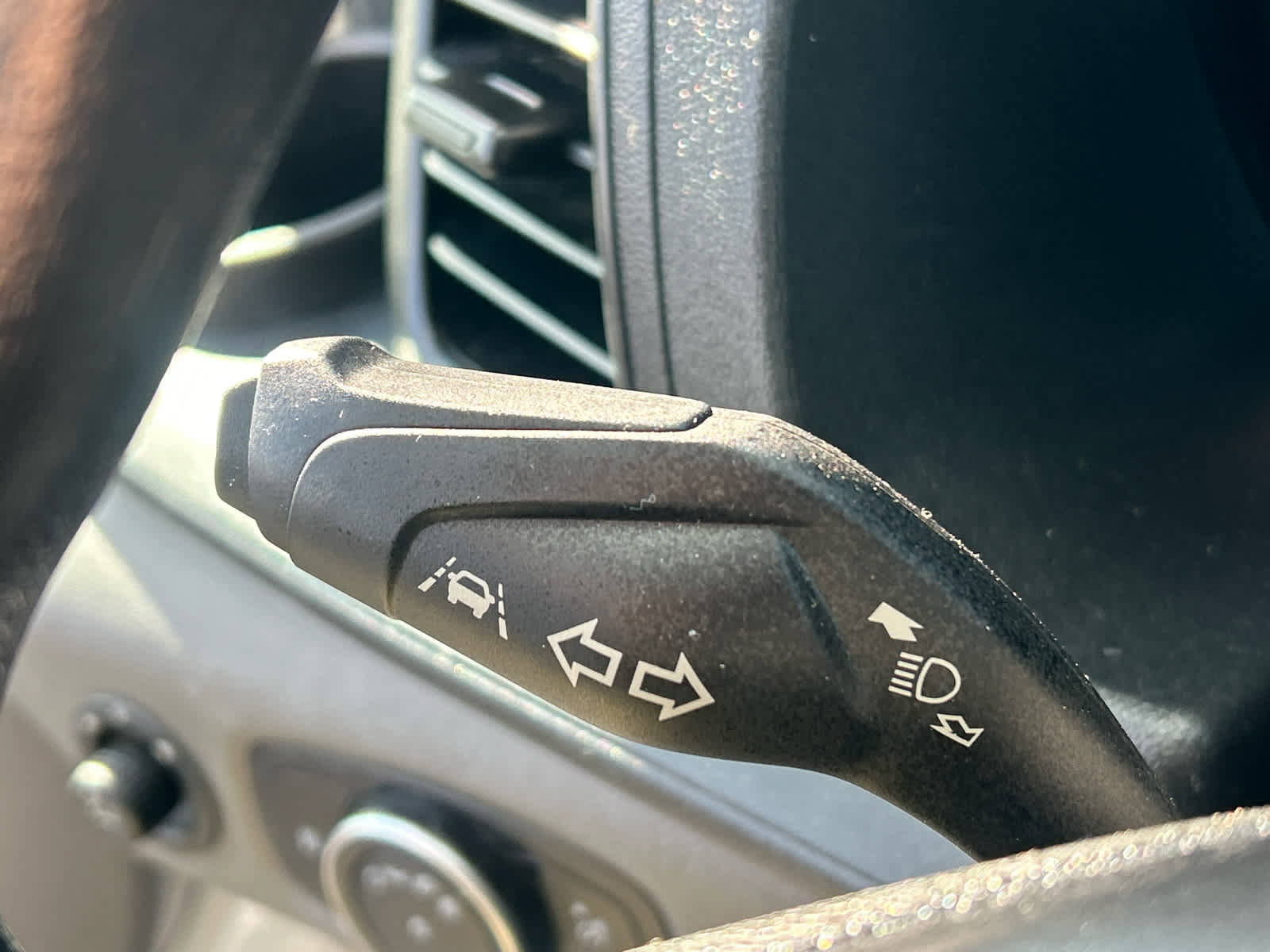 Used 2023 Ford Transit 250 Low Roof AWD w/ Exterior Upgrade Package image 22