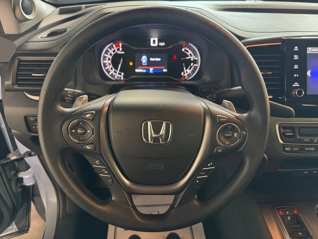 Used 2023 Honda Ridgeline Sport image 15