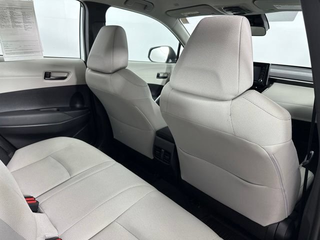 Used 2022 Toyota Corolla Cross L AWD/4WD image 27