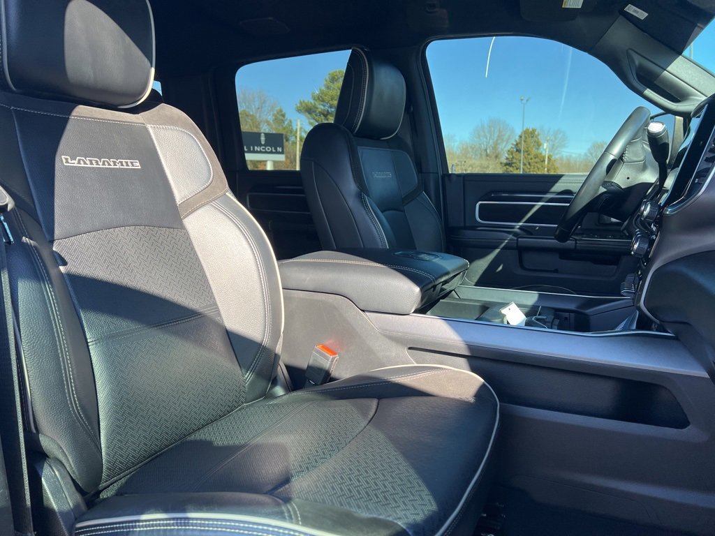 Used 2022 RAM 2500 Laramie w/ Night Edition image 17