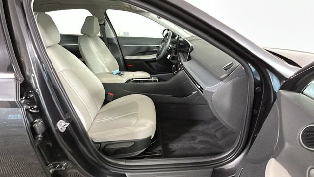 Certified 2025 Hyundai Sonata SEL FWD image 30