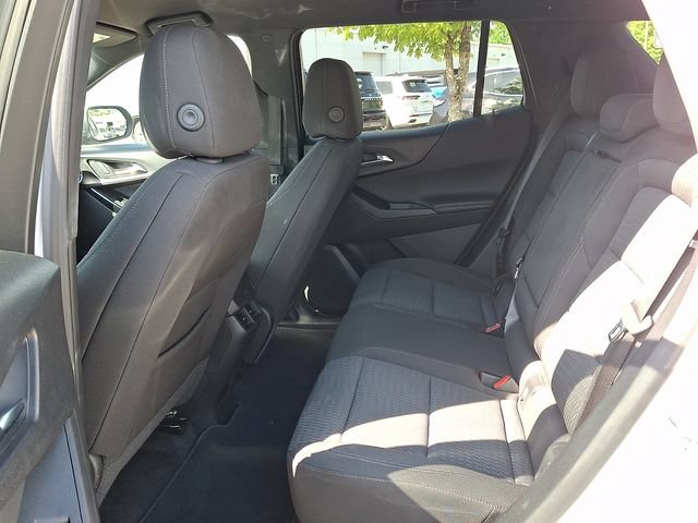 Used 2025 Chevrolet Equinox LT AWD/4WD image 8