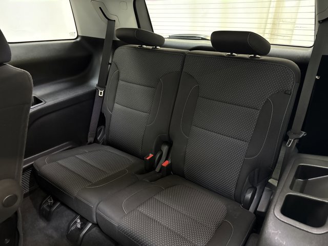 Used 2022 GMC Acadia SLE image 25