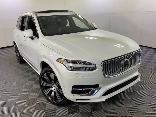 Certified 2024 Volvo XC90 T8 Plus w/ Protection Package Premier AWD/4WD image 40