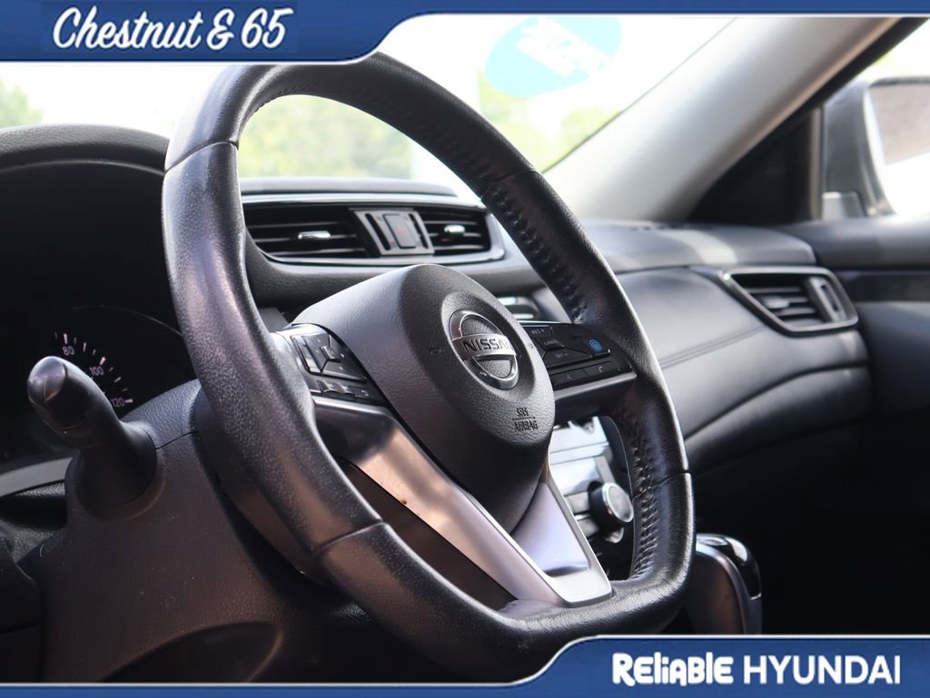 Used 2020 Nissan Rogue SL AWD/4WD image 26