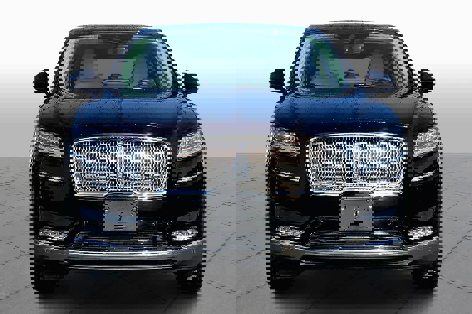 Used 2023 Lincoln Nautilus Black Label image 4