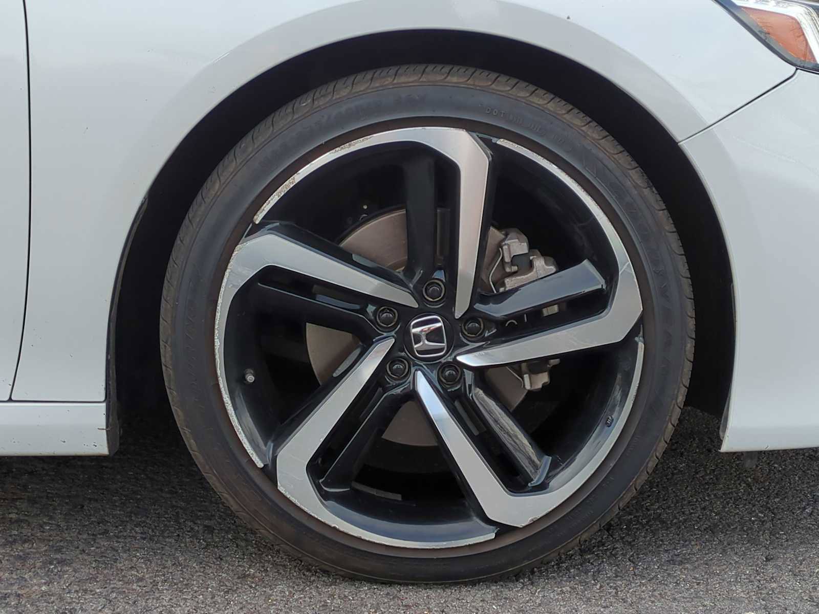 Used 2020 Honda Accord Sport image 14