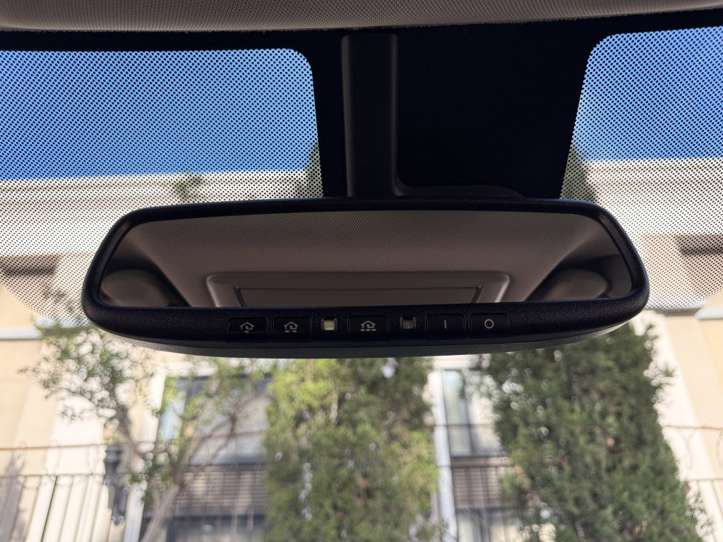 Used 2017 INFINITI QX60 FWD w/ Premium Plus Package image 39