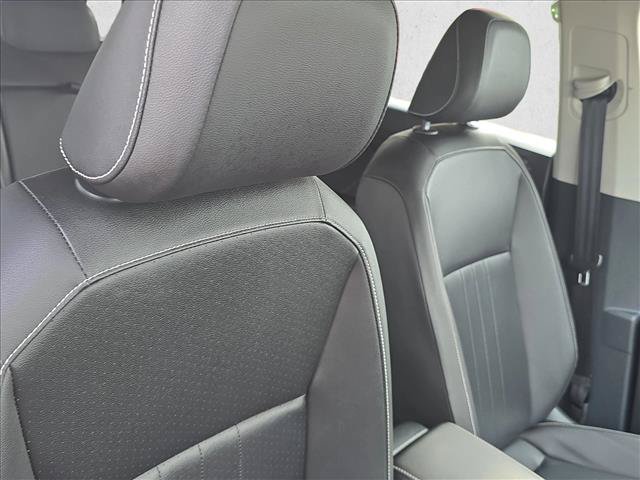 Certified 2022 Volkswagen Tiguan SE FWD image 23