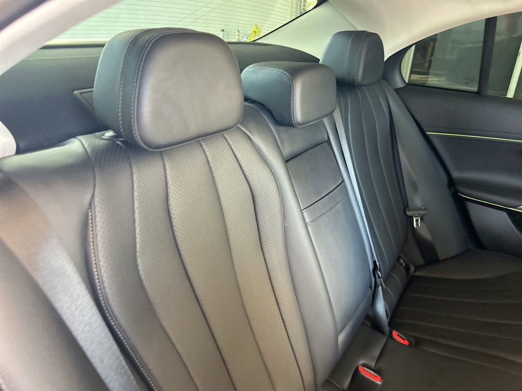 Used 2025 Mercedes-Benz E 350 4MATIC Sedan w/ Winter Package image 30