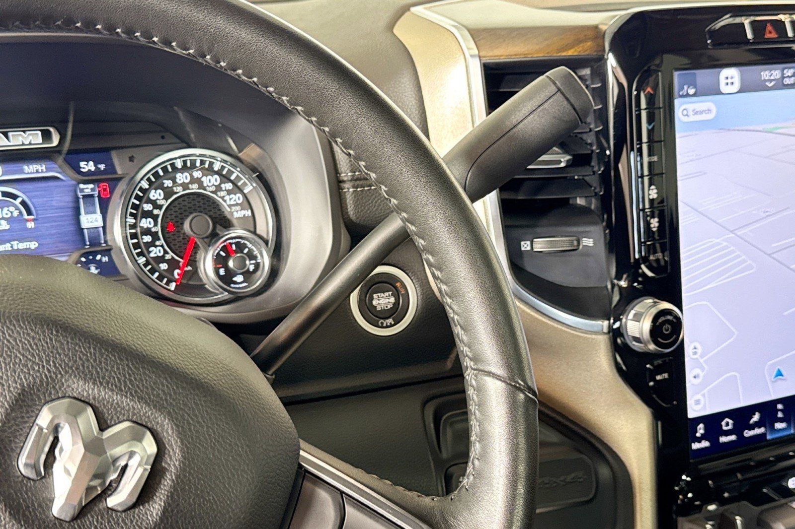 Used 2024 RAM 2500 Laramie image 16