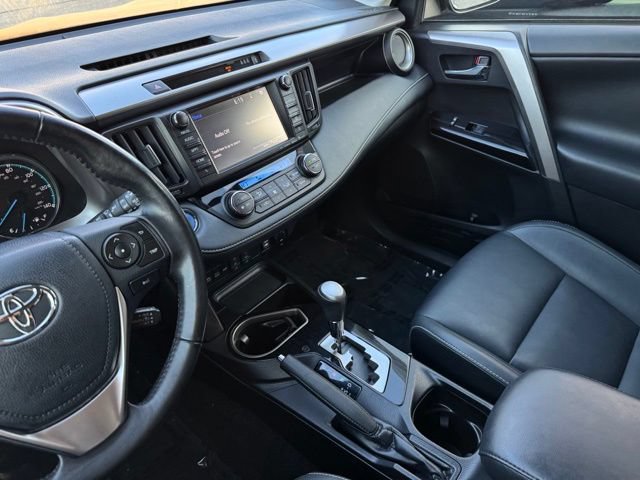 Used 2018 Toyota RAV4 Limited AWD/4WD image 16