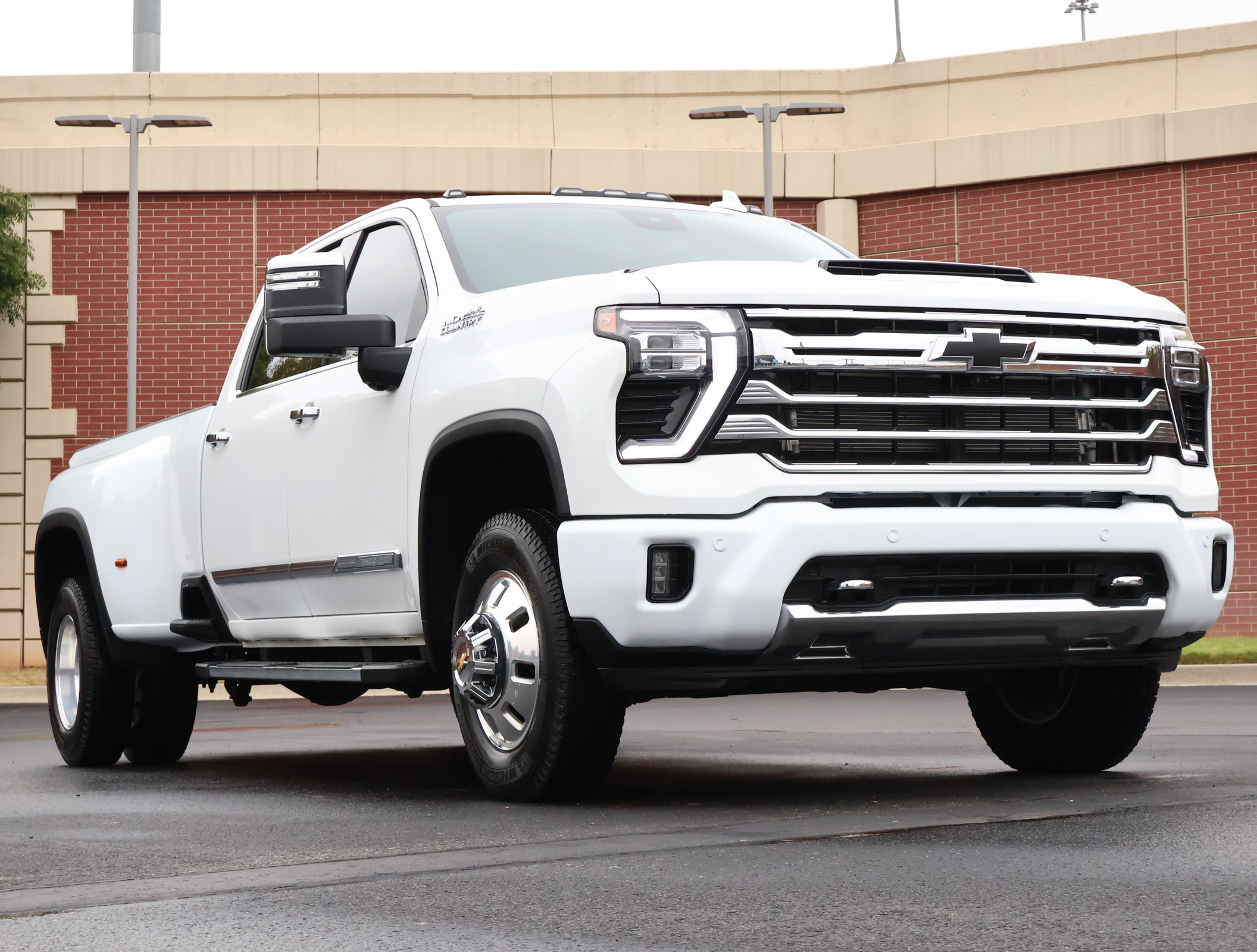 Certified 2024 Chevrolet Silverado 3500 High Country w/ Technology Package