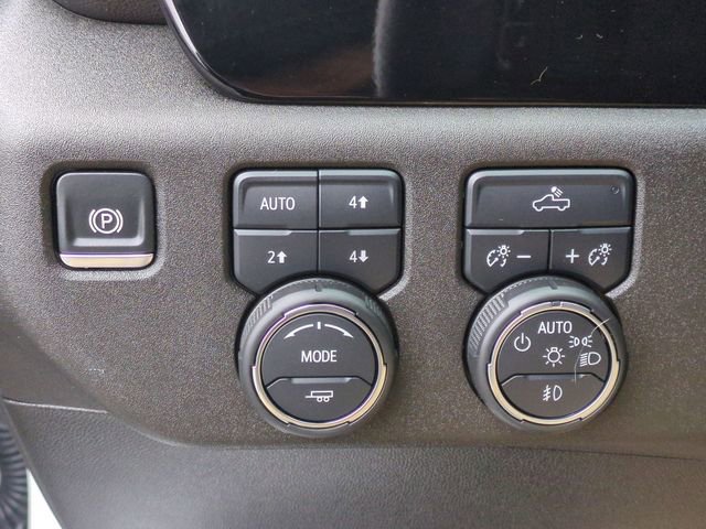 Certified 2024 Chevrolet Silverado 1500 RST image 19