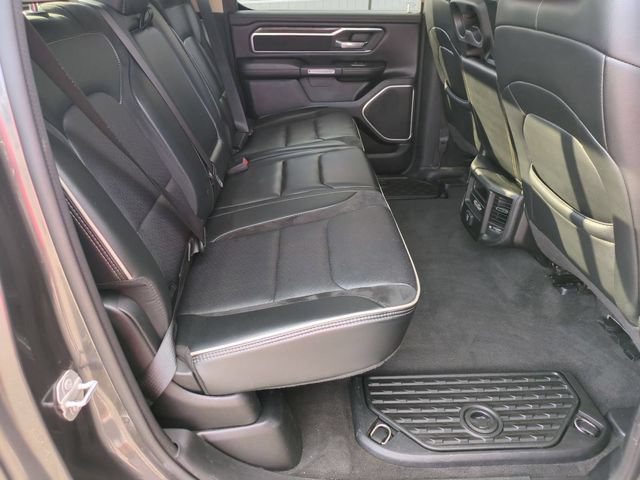 Used 2020 RAM 1500 Laramie w/ Off Road Group AWD/4WD image 29