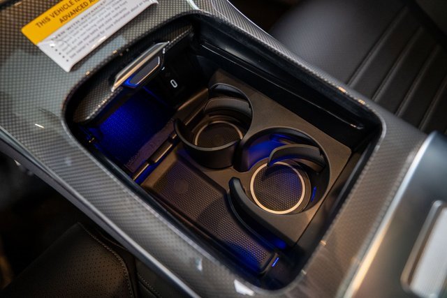 New 2025 Mercedes-Benz GLC 350e 4MATIC image 23