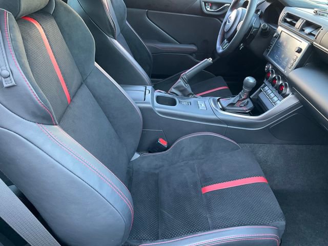 Used 2024 Subaru BRZ Limited image 17