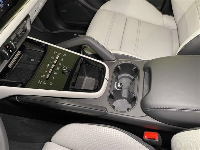 New 2026 Porsche Cayenne Turbo image 37