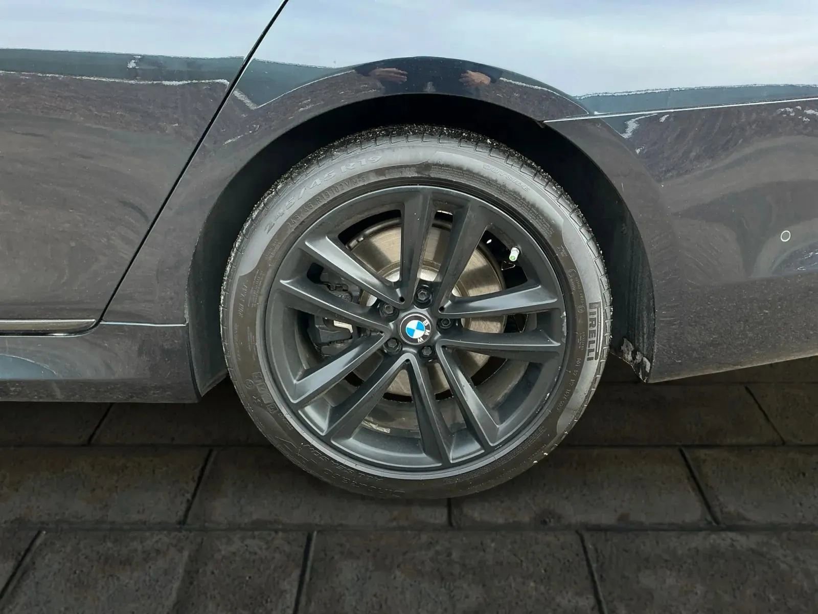 Used 2016 BMW 750i xDrive image 17