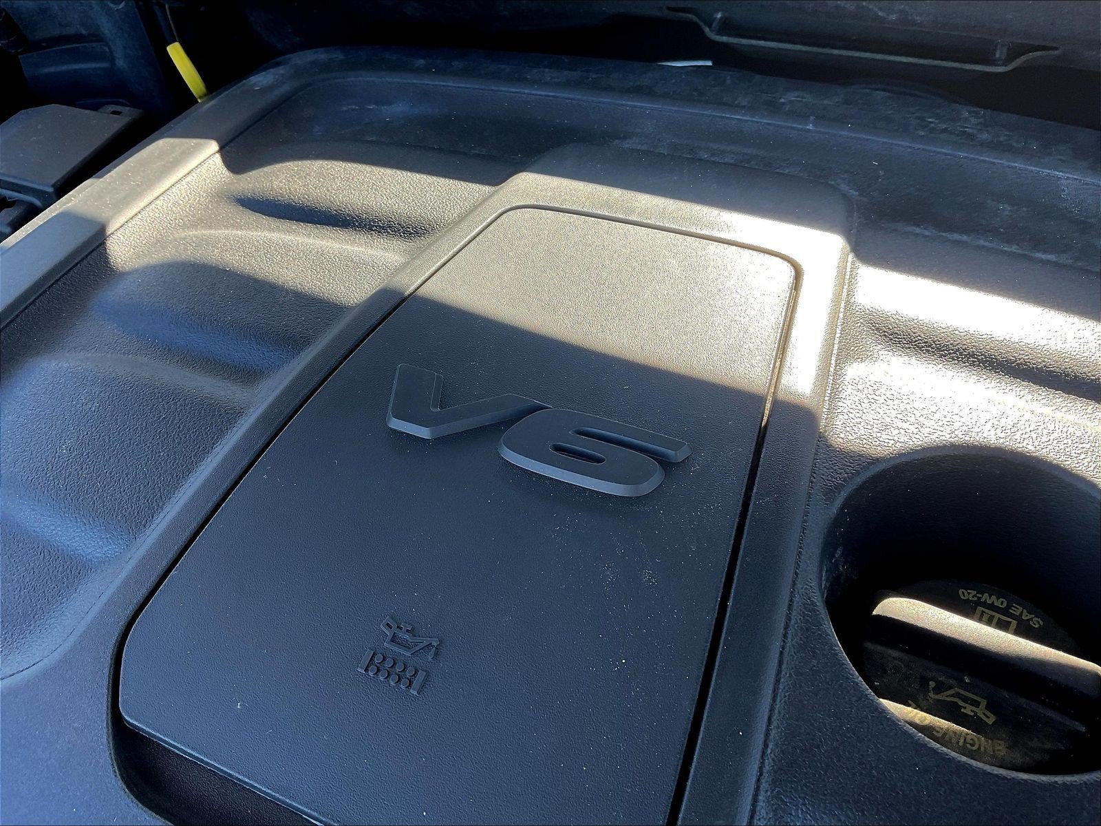Used 2021 Jeep Grand Cherokee Altitude AWD/4WD image 22