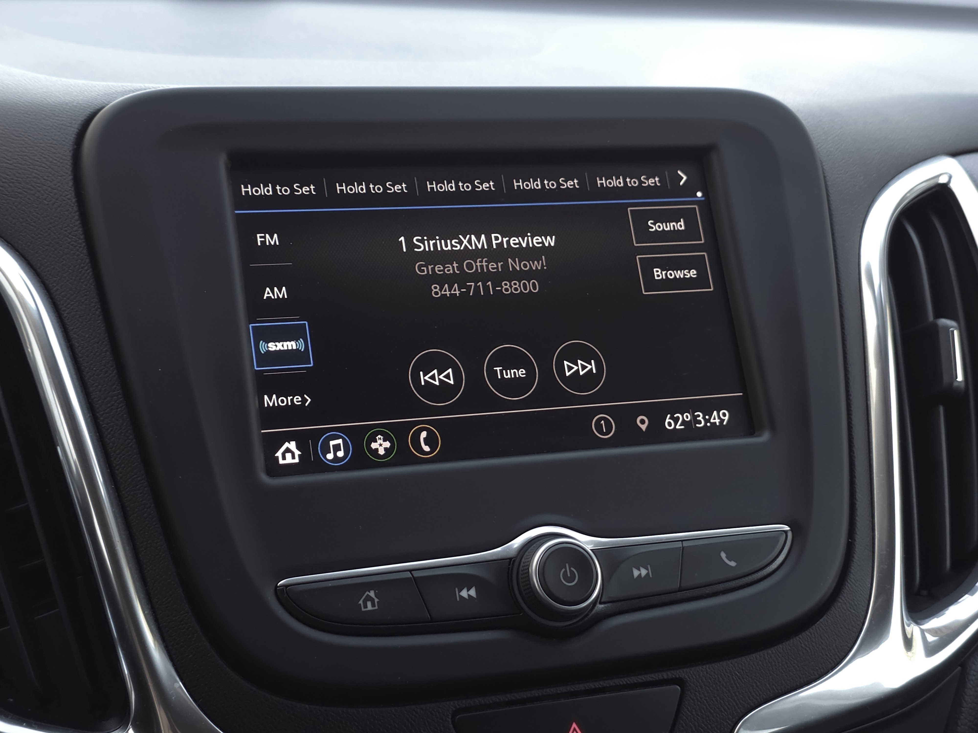 Used 2020 Chevrolet Equinox LT image 17