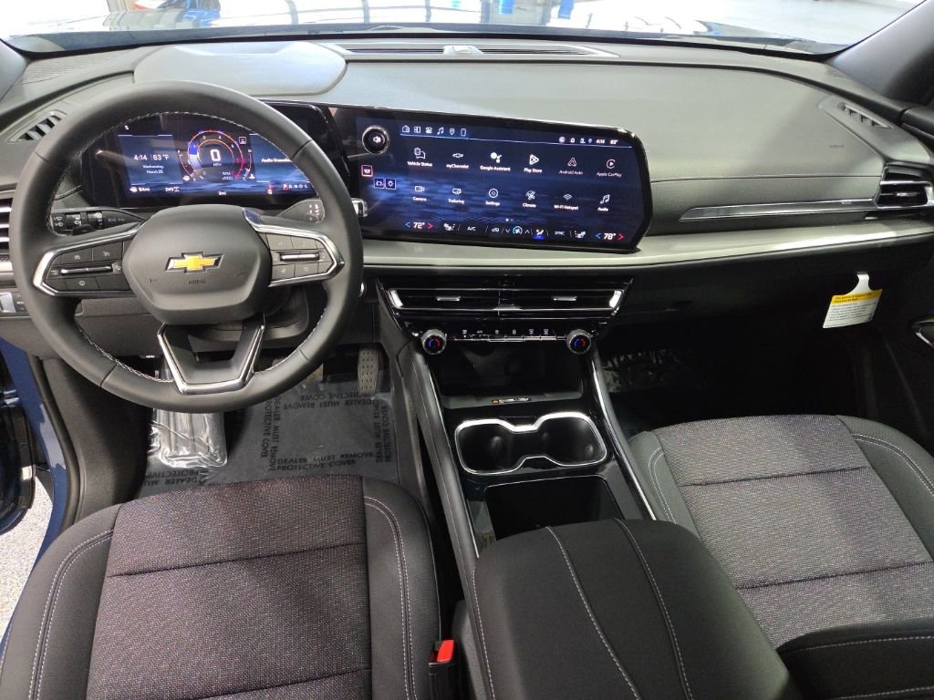New 2026 Chevrolet Traverse LT image 11