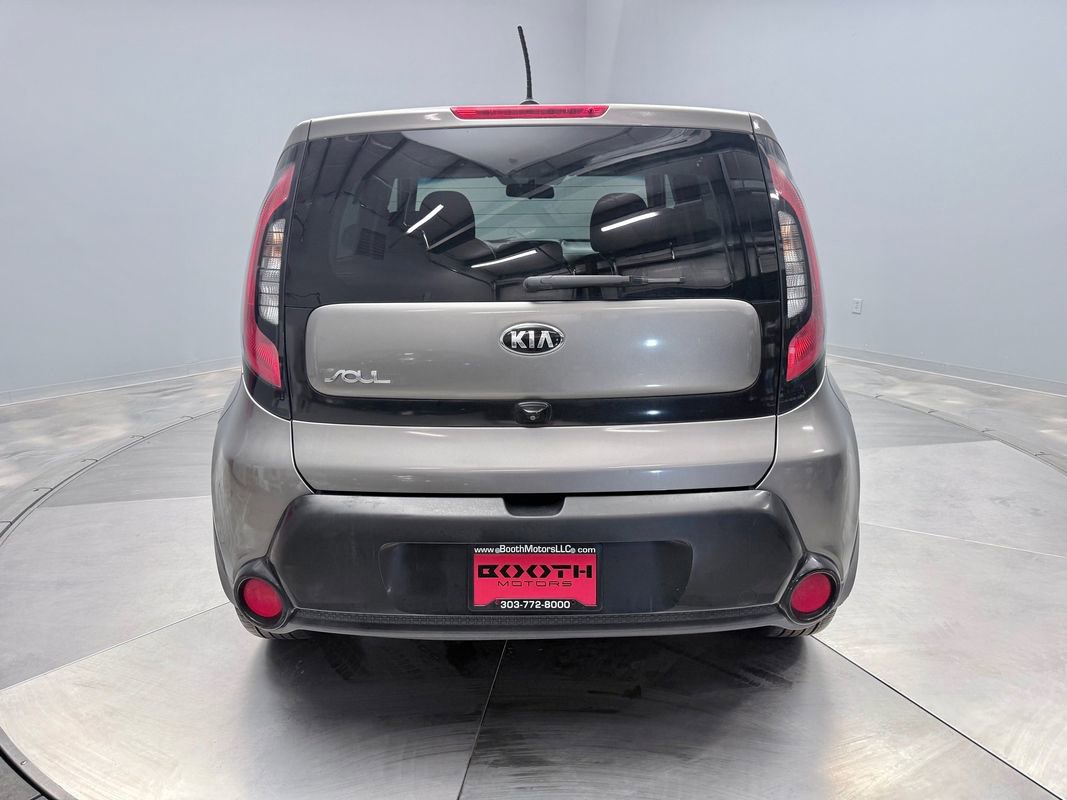 Used 2016 Kia Soul + image 6