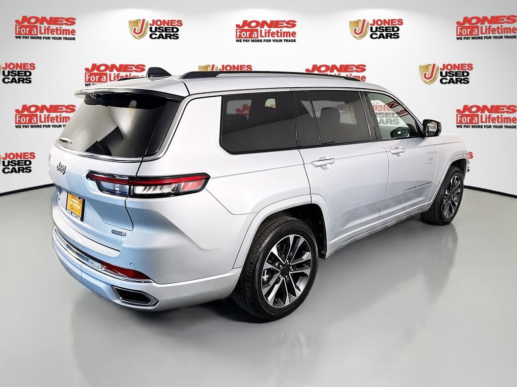 Used 2023 Jeep Grand Cherokee L Overland w/ Advanced Protech Group III AWD/4WD image 19