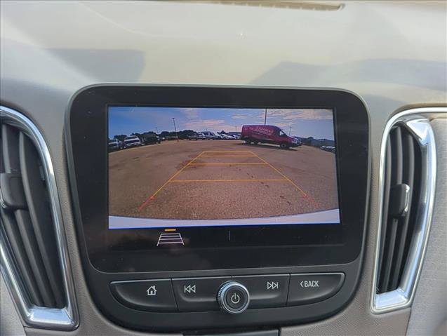 Used 2019 Chevrolet Malibu LT w/ Driver Confidence Package II FWD image 15