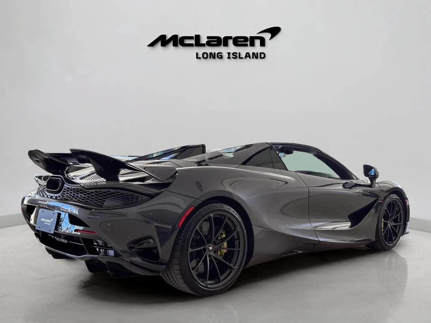 New 2026 McLaren 750S Spider RWD image 9