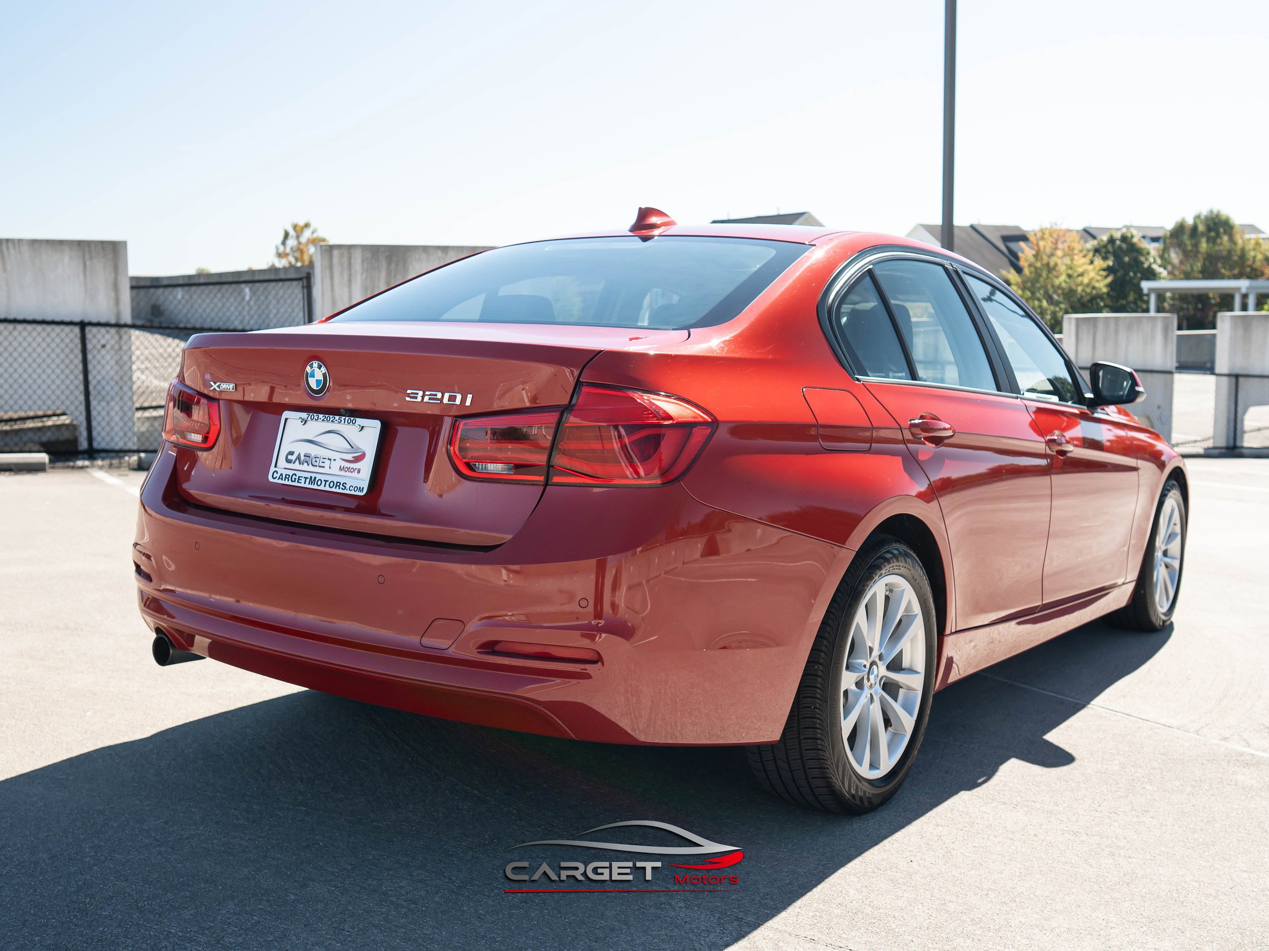 Used 2016 BMW 320i xDrive Sedan image 7