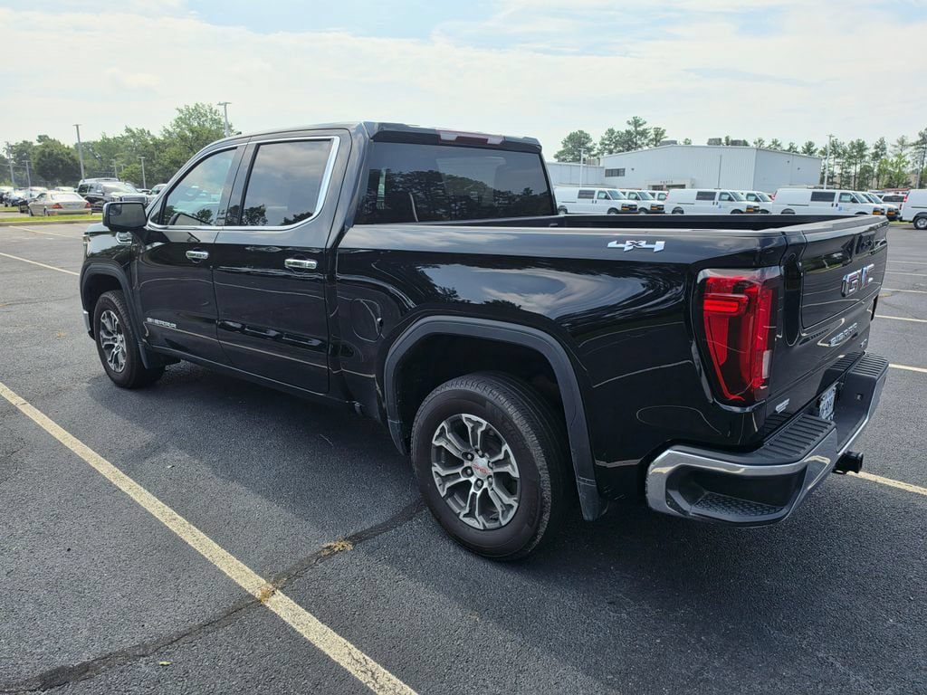 Used 2024 GMC Sierra 1500 SLT AWD/4WD image 9