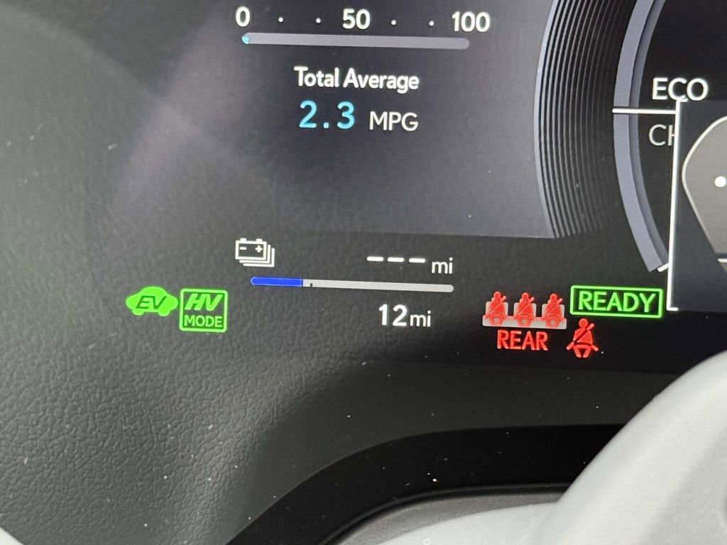 Used 2025 Lexus RX 450h Luxury image 31