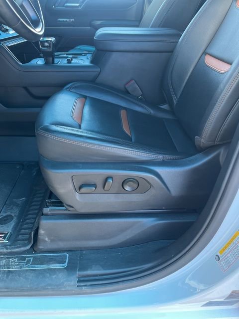 Used 2023 GMC Sierra 1500 AT4 w/ Technology Package image 14