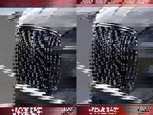 New 2025 Lincoln Aviator AWD image 17