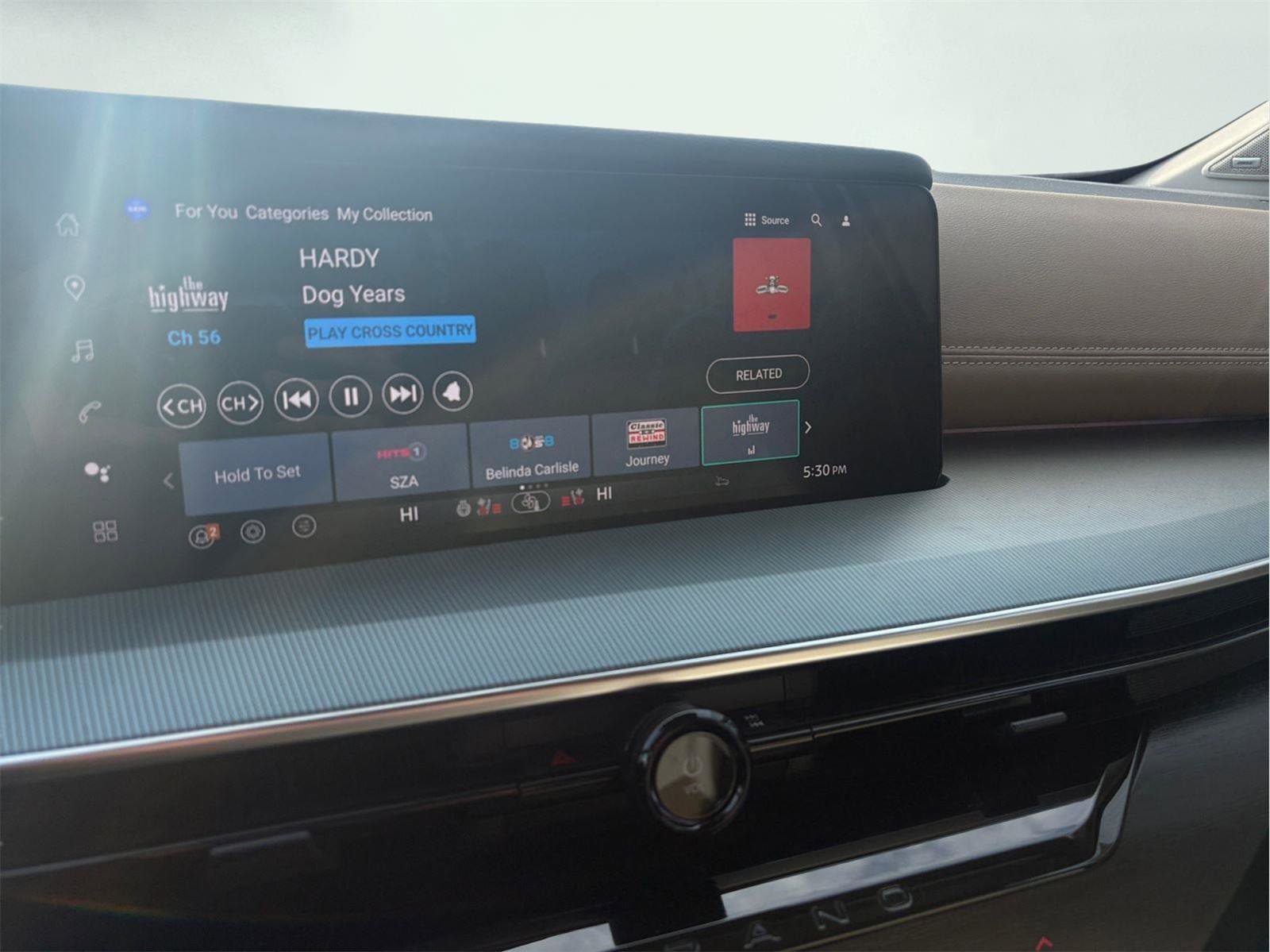 New 2026 Nissan Murano Platinum w/ Cargo Package AWD/4WD image 17