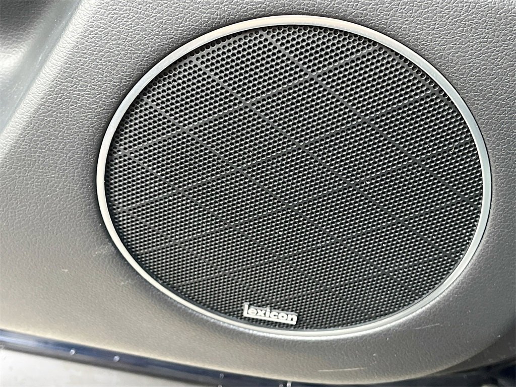 Used 2023 Genesis GV80 2.5T w/ Prestige Package image 19