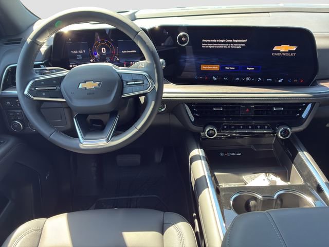 New 2026 Chevrolet Suburban LT w/ Comfort Package AWD/4WD image 13