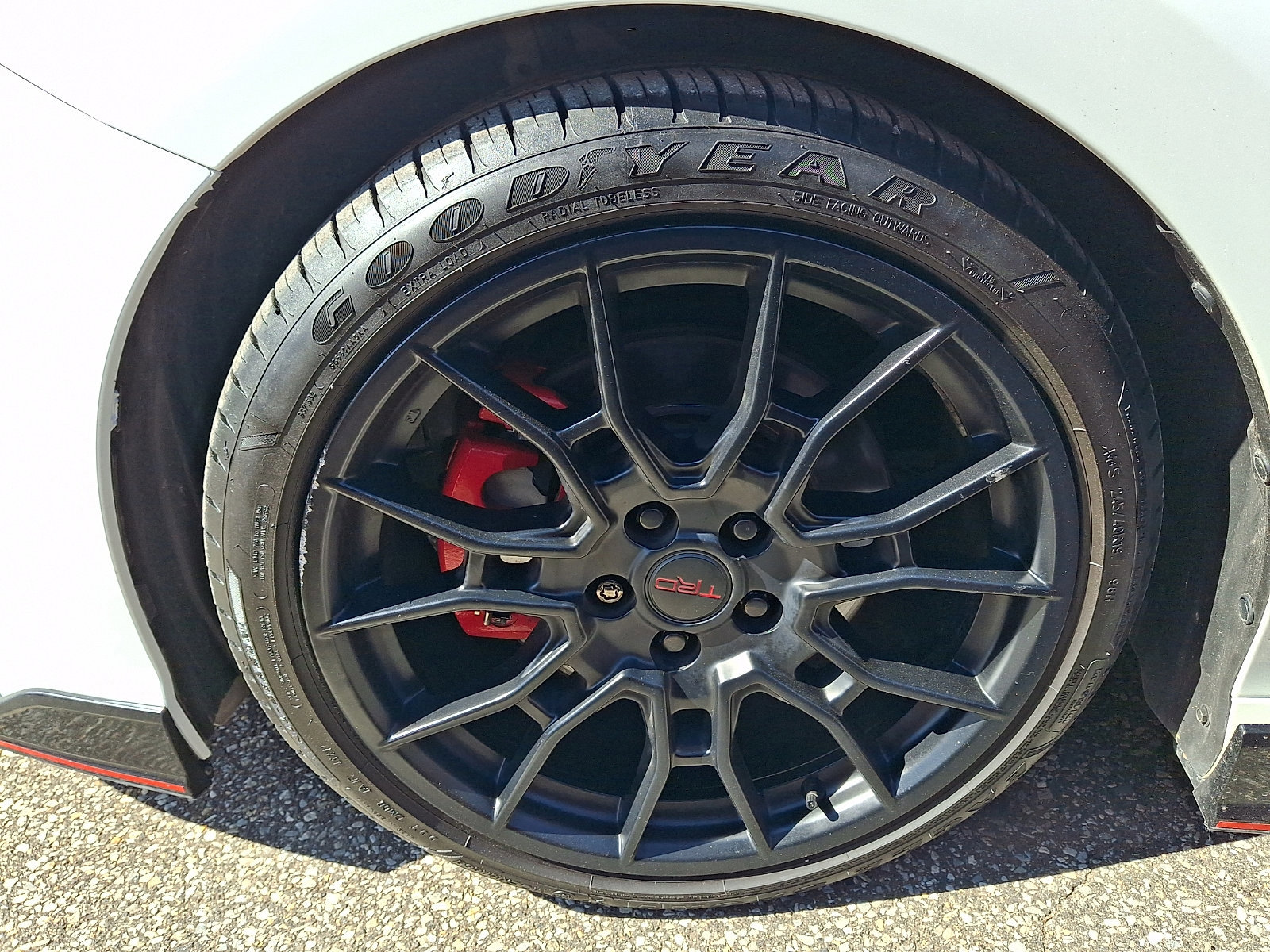 Used 2020 Toyota Camry TRD image 4
