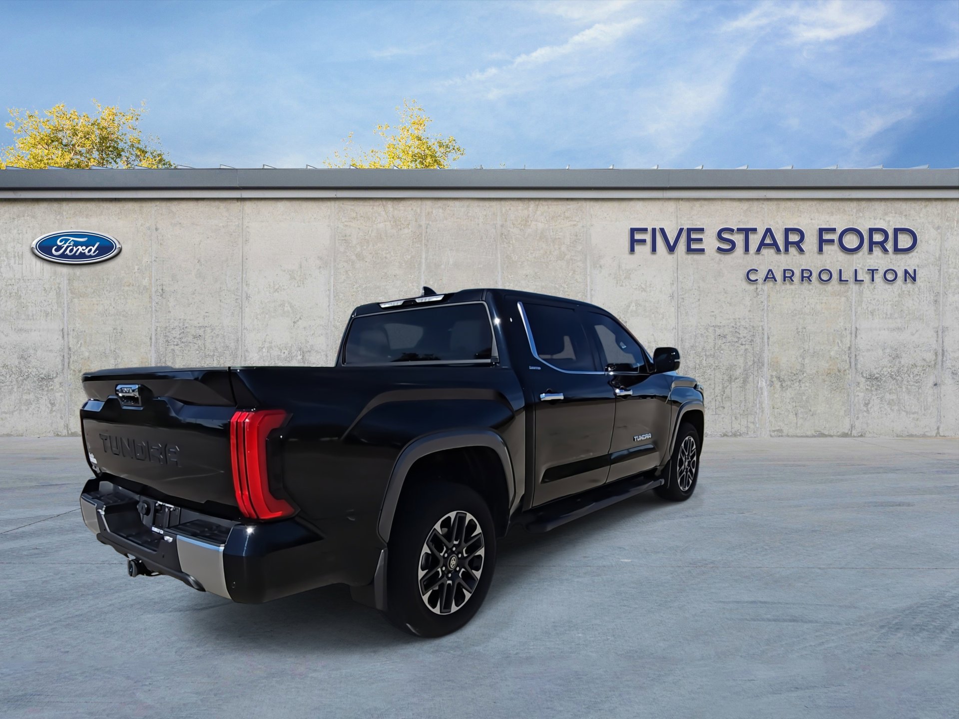 Used 2025 Toyota Tundra Limited image 9