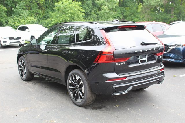 New 2026 Volvo XC60 B5 Plus w/ Protection Package Premier image 5