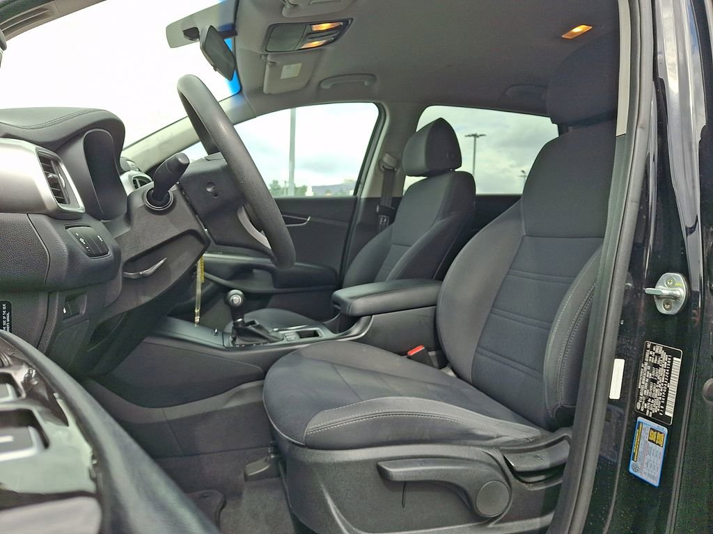 Used 2018 Kia Sorento LX image 13