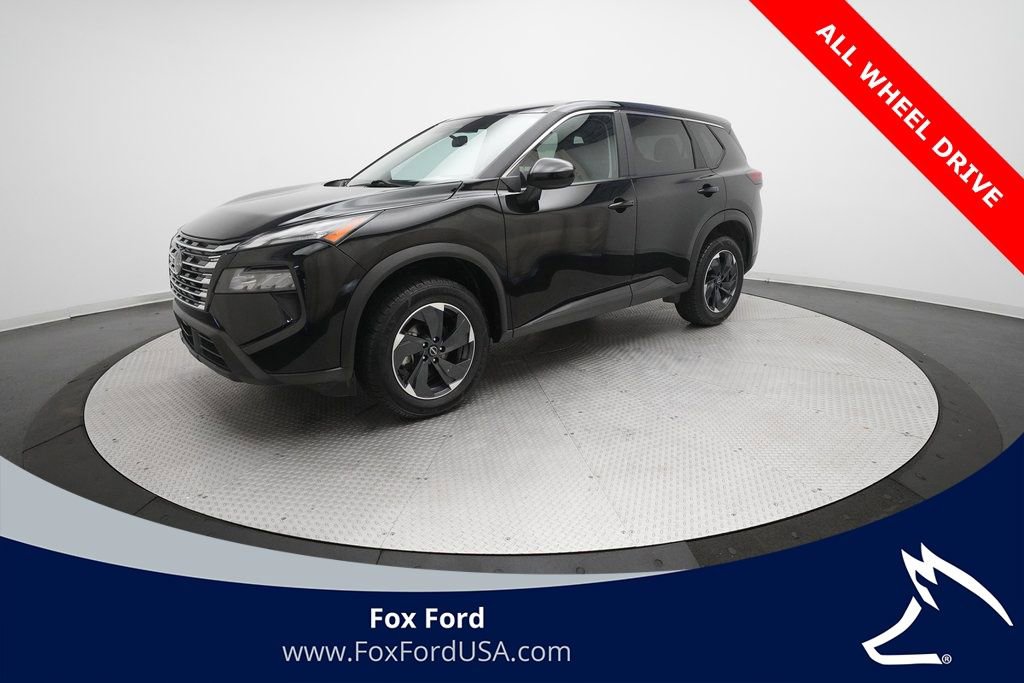 Used 2024 Nissan Rogue SV image 1