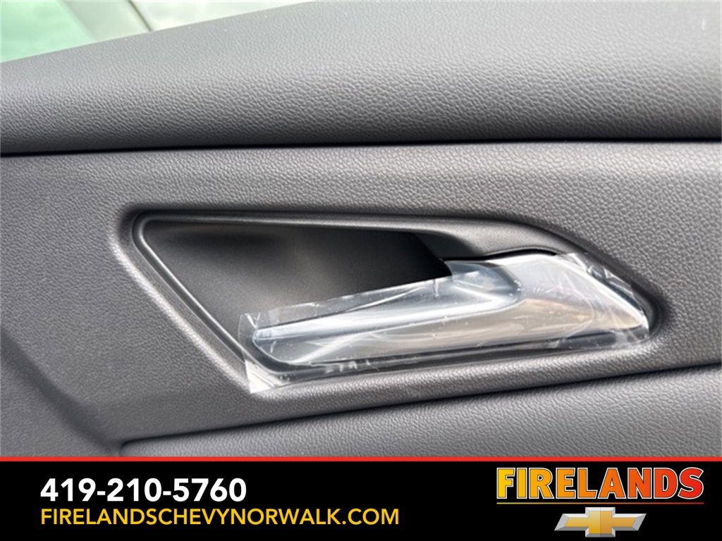 New 2025 Chevrolet Traverse LT w/ Enhanced Driving Package image 44