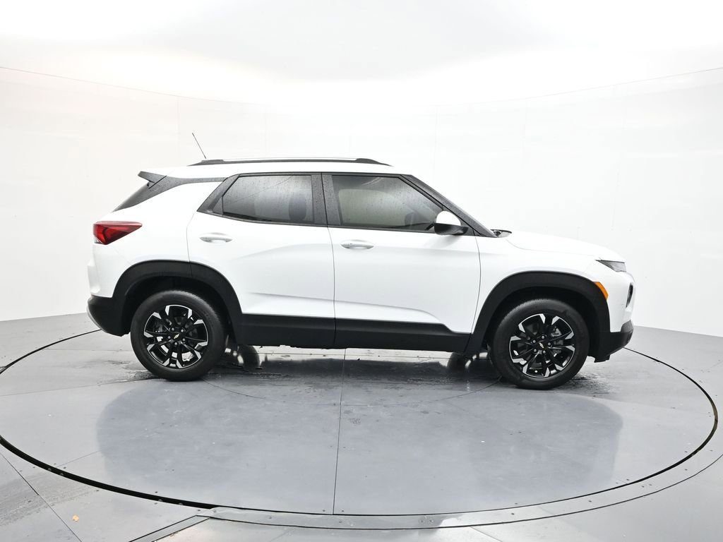 Used 2023 Chevrolet TrailBlazer LT w/ Convenience Package image 8