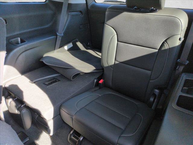 Used 2023 GMC Acadia SLT image 19