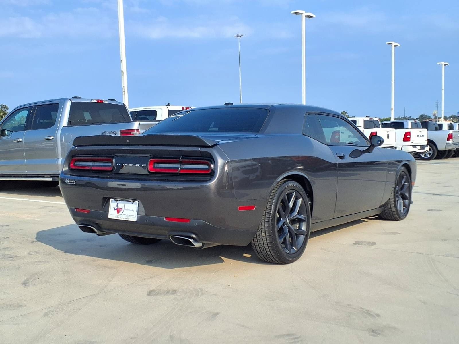 Used 2019 Dodge Challenger R/T w/ Blacktop Package RWD image 7