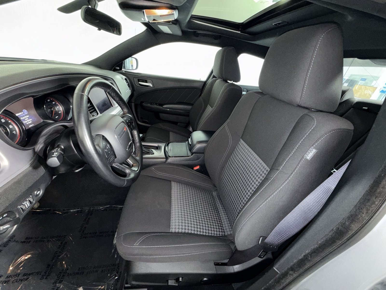 Used 2023 Dodge Charger SXT w/ Blacktop Package RWD image 13