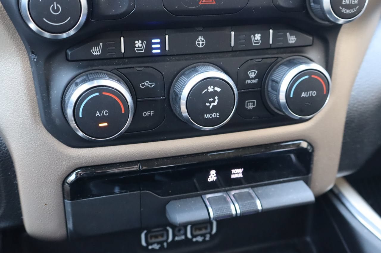 Used 2022 RAM 1500 Laramie AWD/4WD image 22