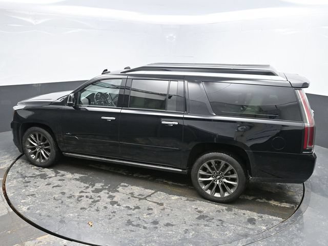 Used 2020 Cadillac Escalade ESV Platinum w/ Escalade Sport Edition AWD/4WD image 42